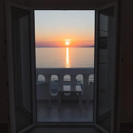 Πανσιόν Bay View *